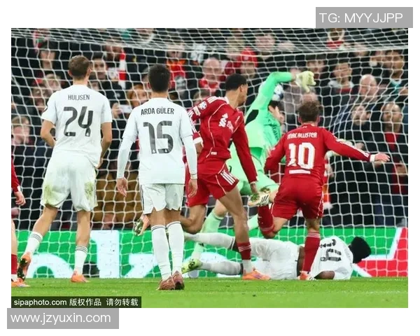 米兰冬季转会窗口再度瞄准乔戈麦斯以强化后防线提升竞争力 米兰冬季转会窗口再度瞄准乔戈麦斯以强化后防线提升竞争力